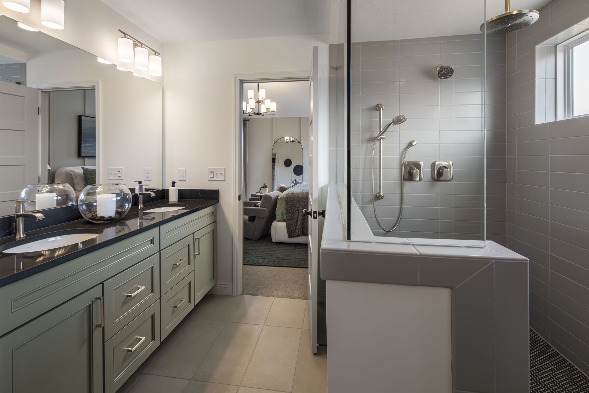 Owners Bathroom
