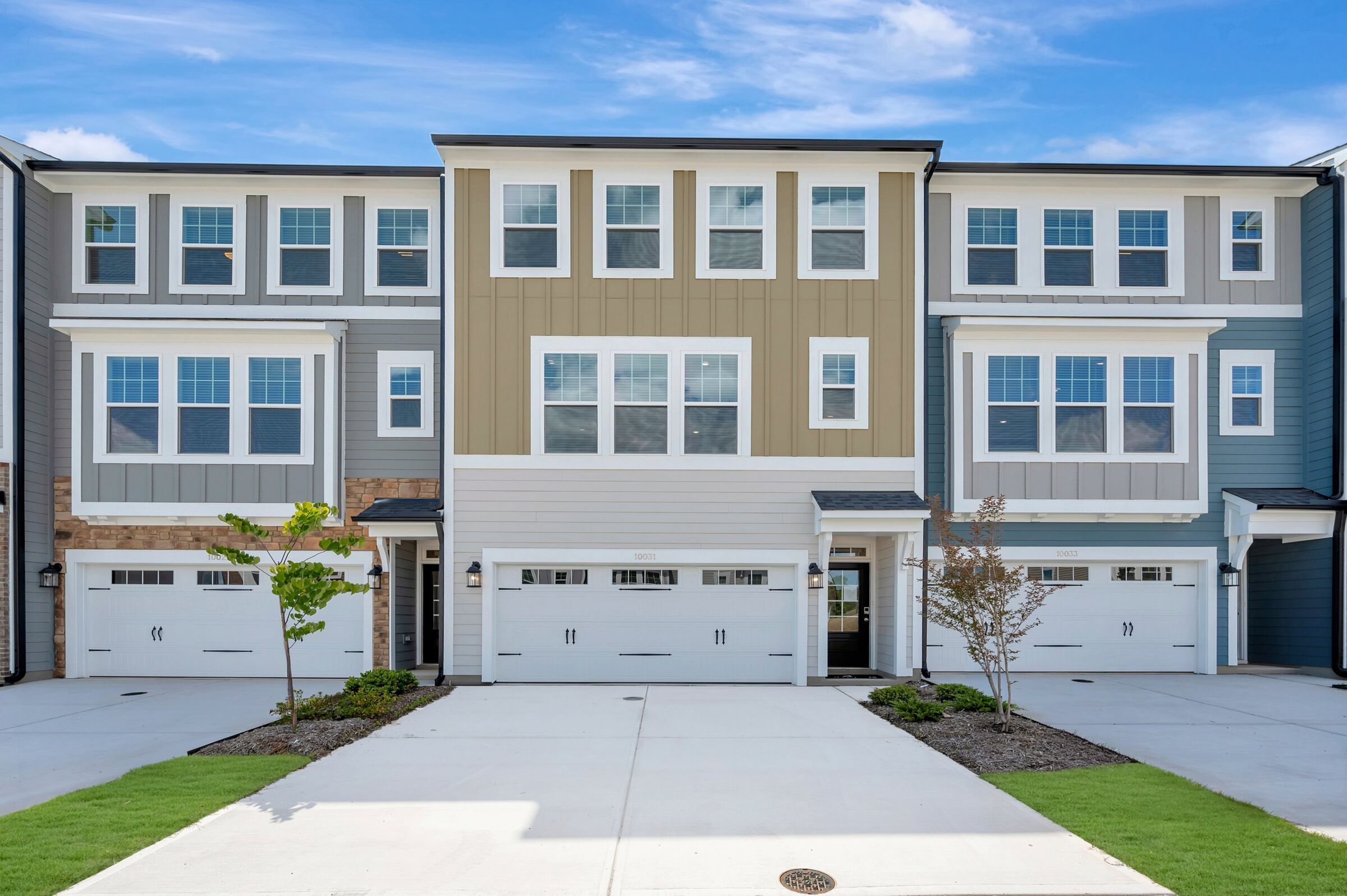 10031 Secluded Garden Drive (Hyde Park)
