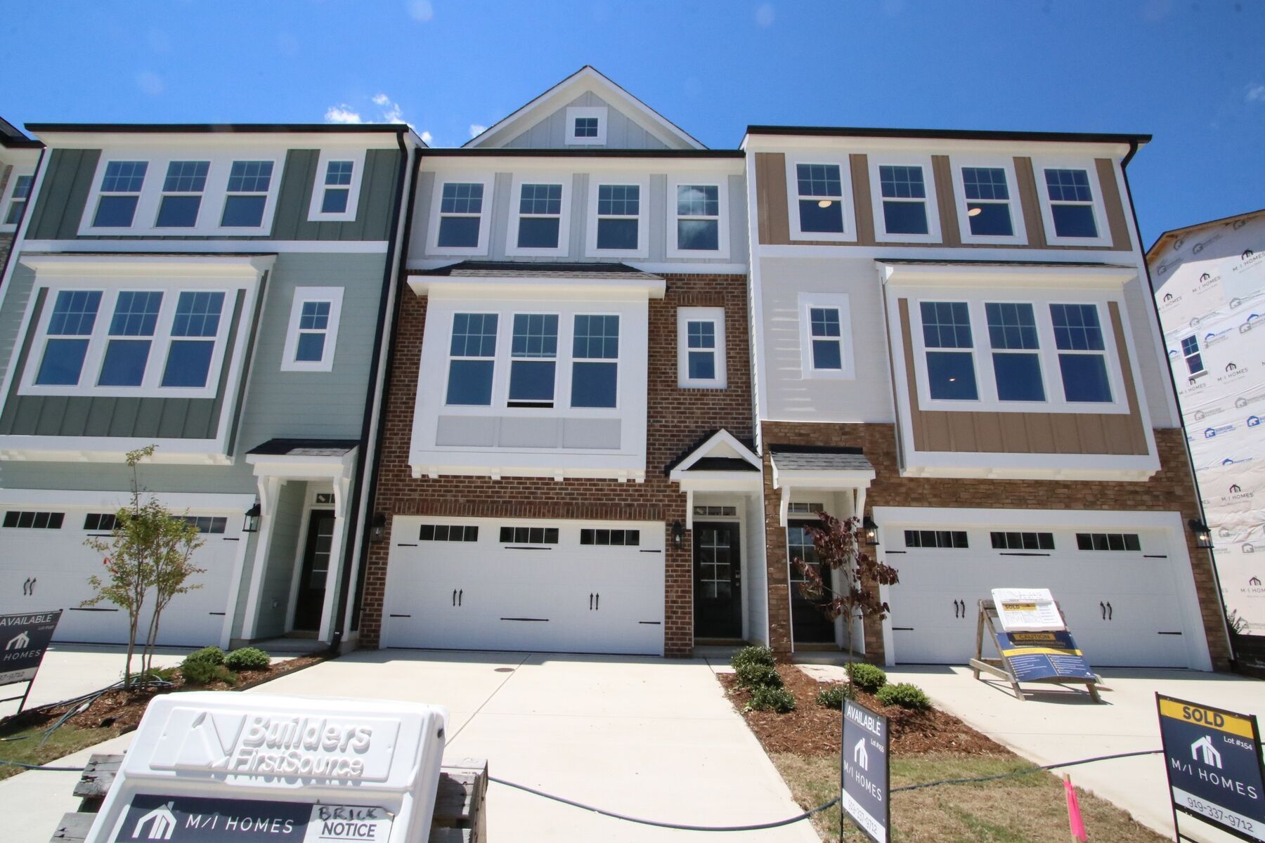 10045 Secluded Garden Drive (Hyde Park)
