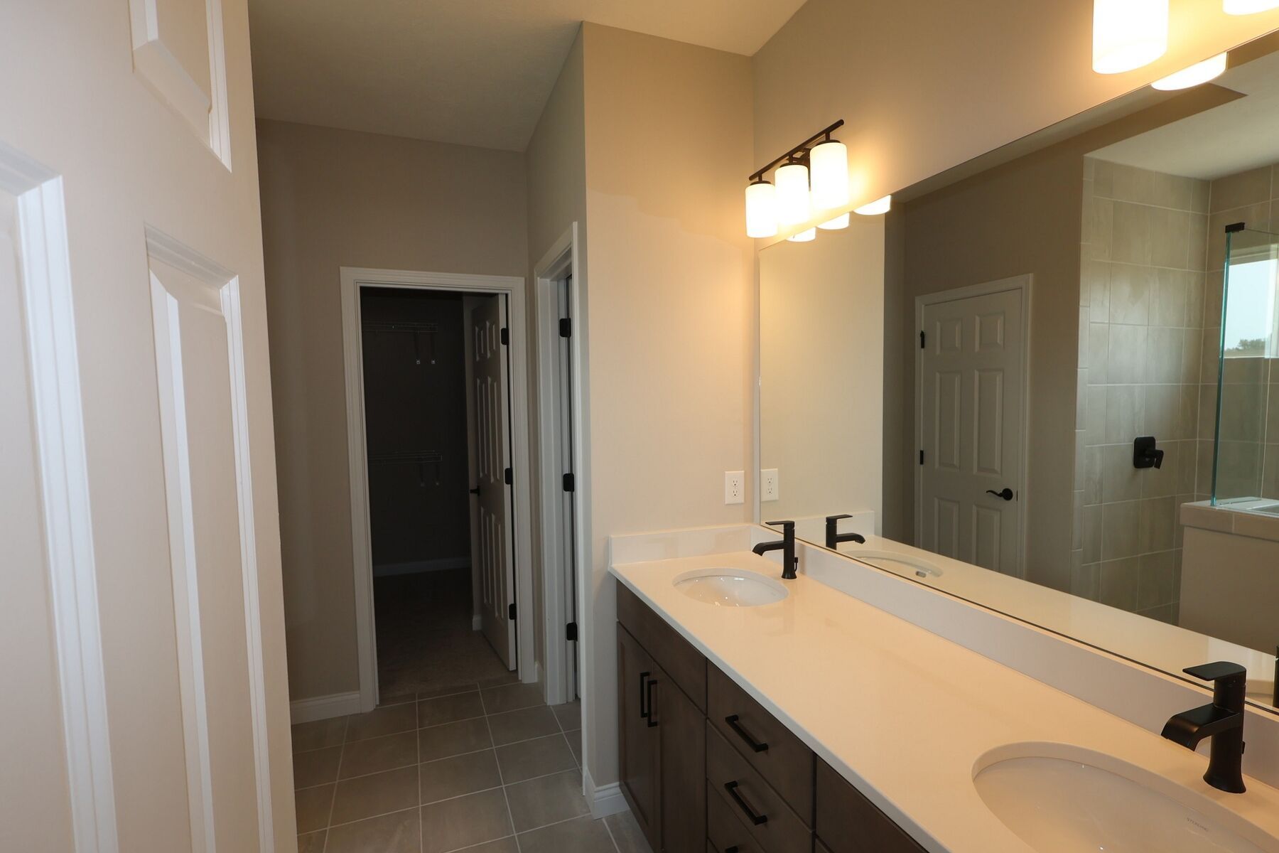 Owner's Bathroom