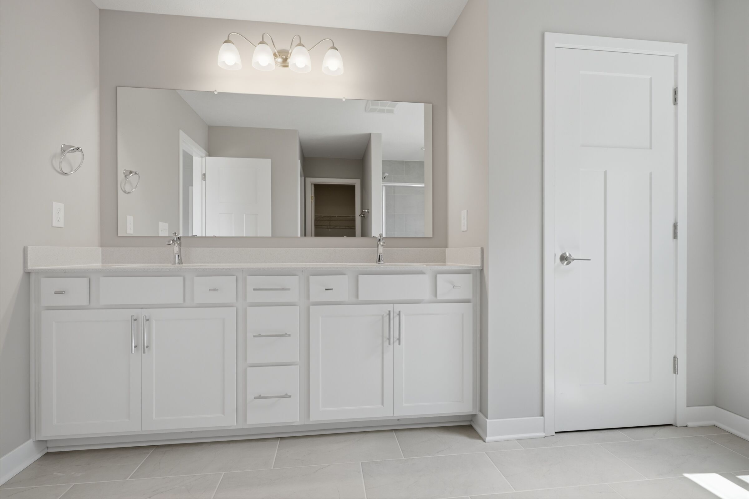 Owner's Bathroom