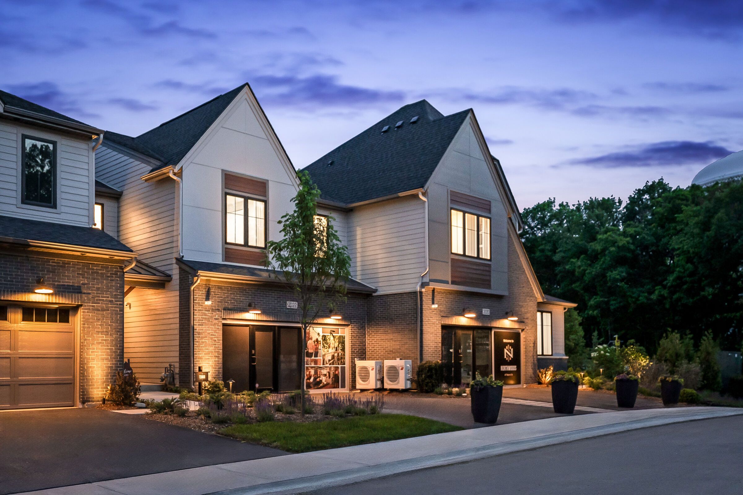 casa en Northwoods of Naperville por M/I Homes