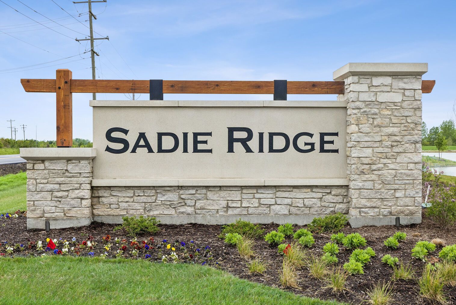 casa en Sadie Ridge por M/I Homes