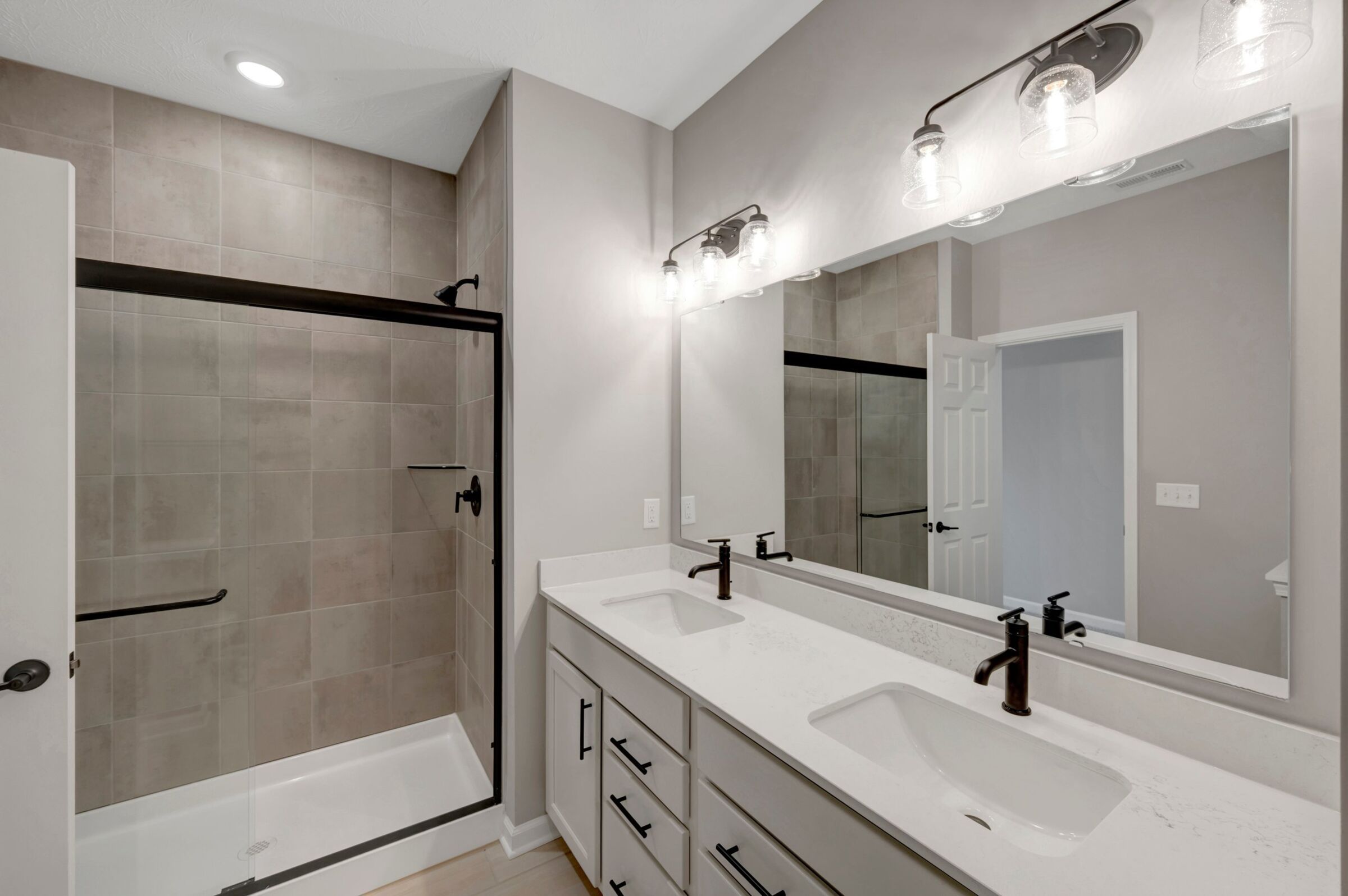 Owner's Bathroom