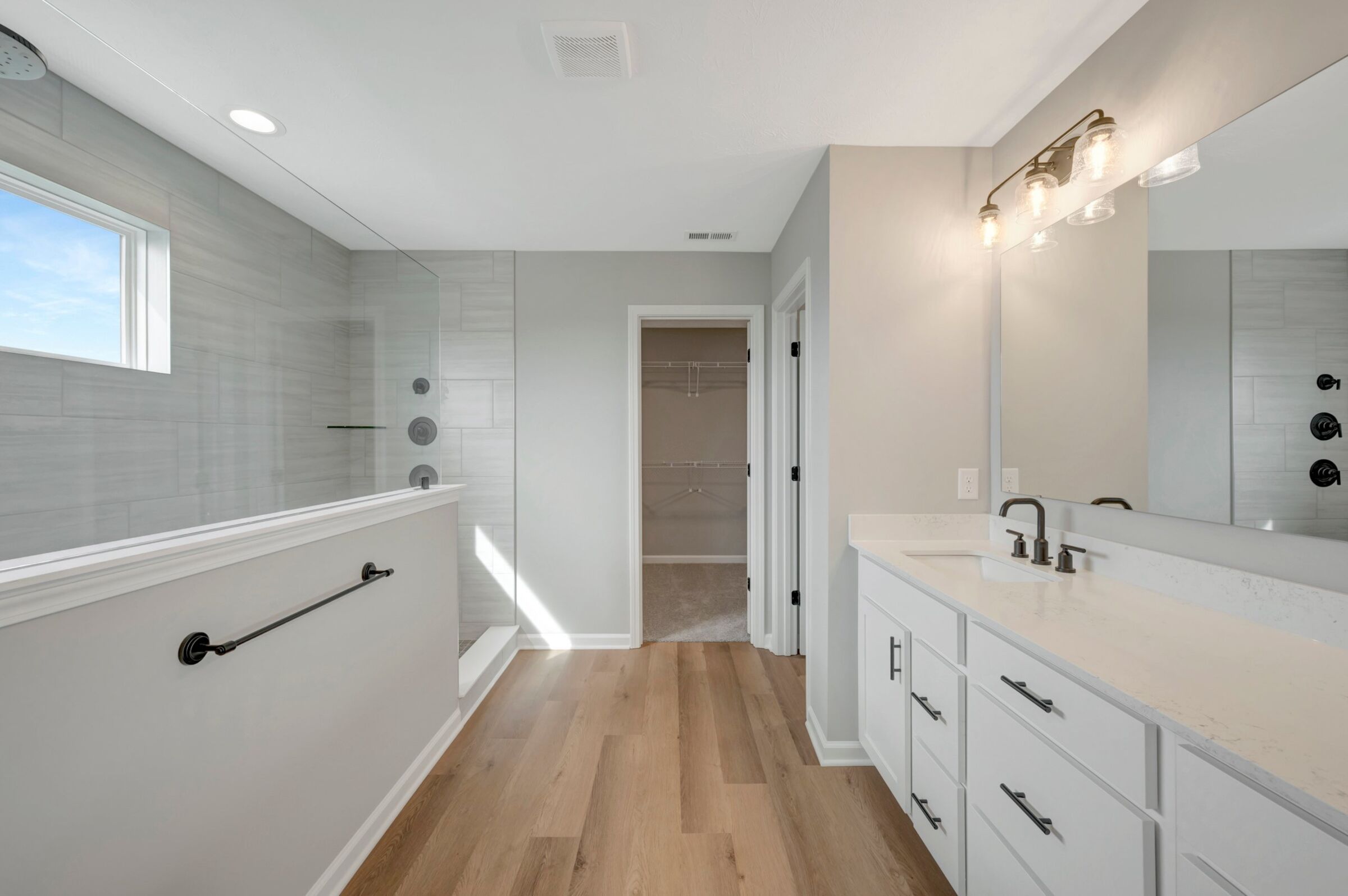 Owner's Bathroom