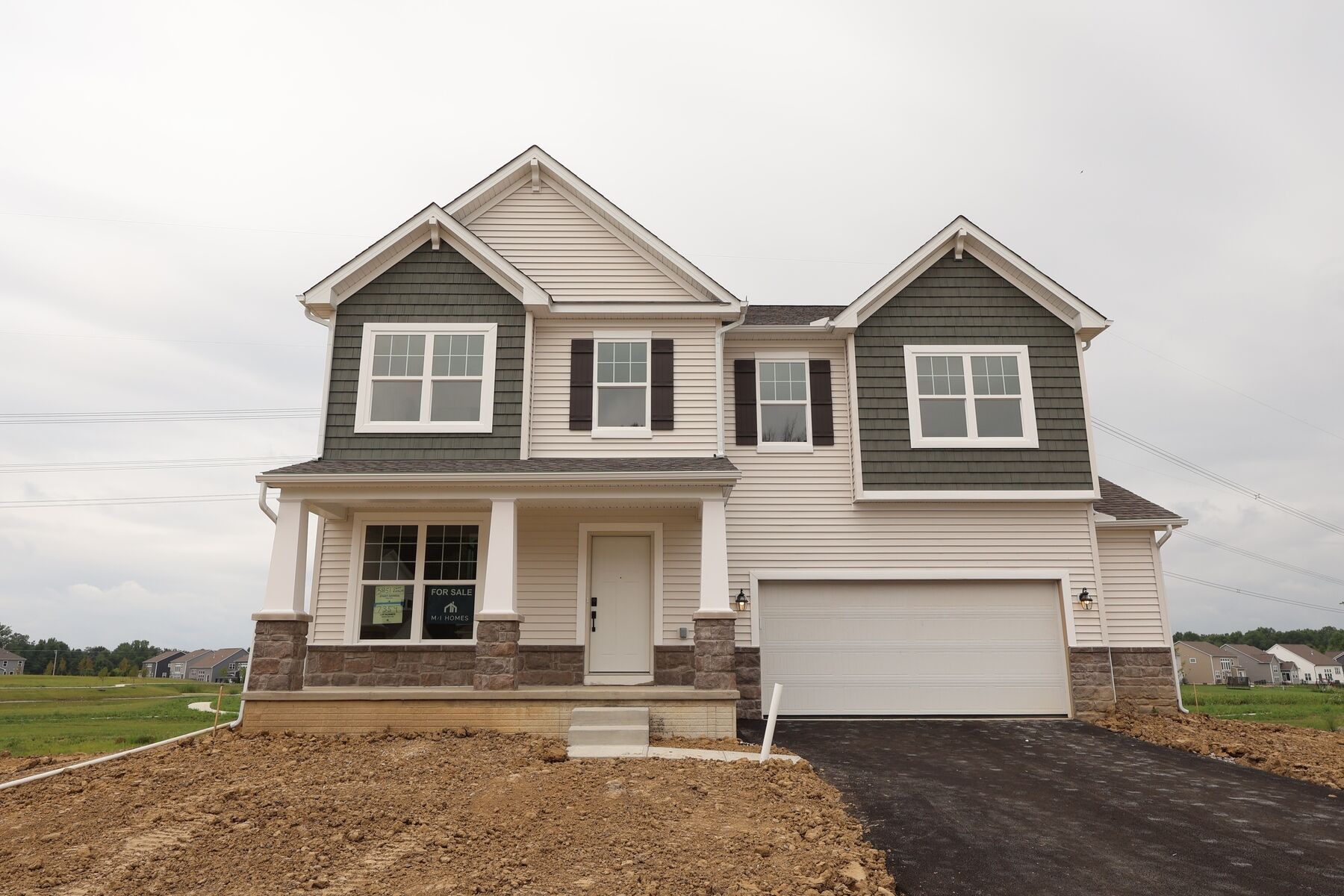 Granville - Woodcrest Crossing: Powell, Ohio - M/I Homes