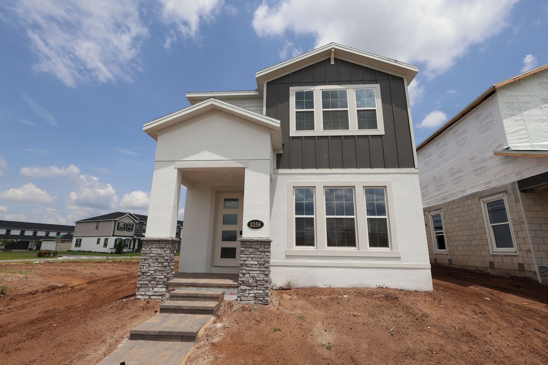 Jensen - Center Lake On The Park: Saint Cloud, Florida - M/I Homes