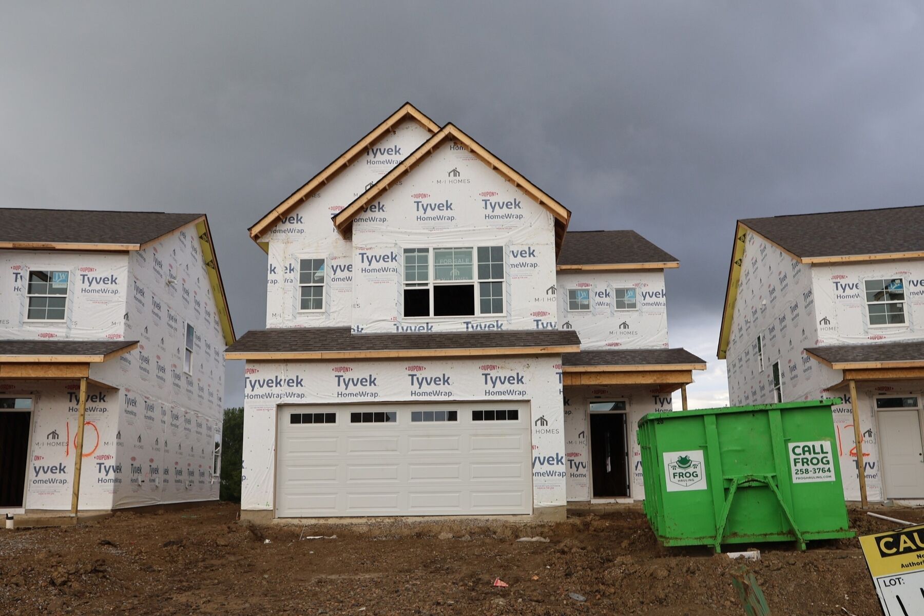 1021 Dawsons Drive (Hickory)