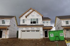 1021 Dawsons Drive (Hickory)