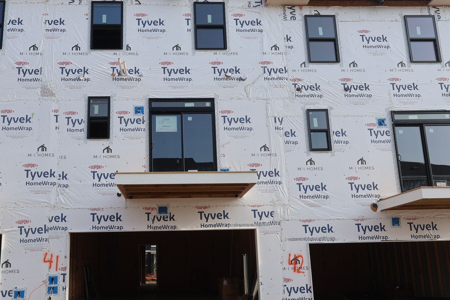 6194 Nicholas Way (Bryant)