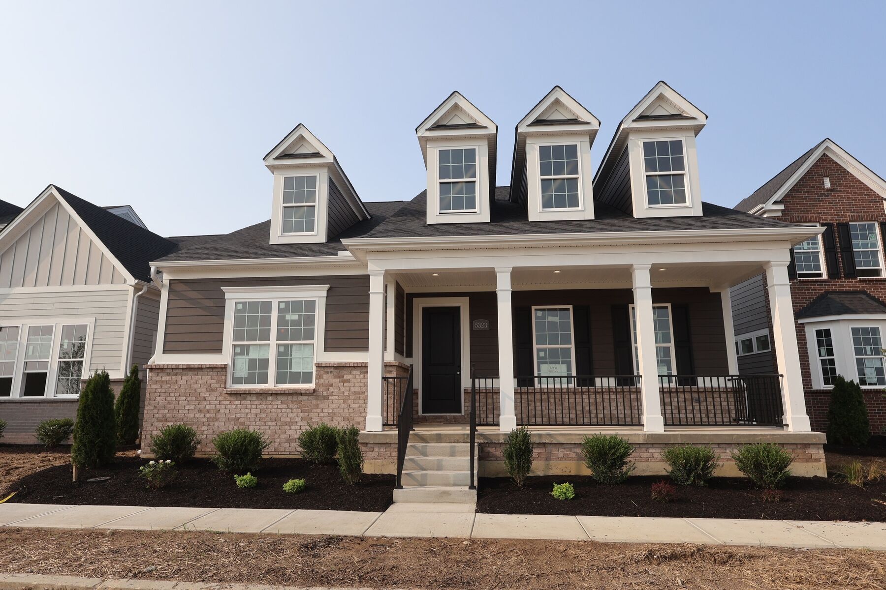 5323 Gaudi Lane (Hemmingway II)