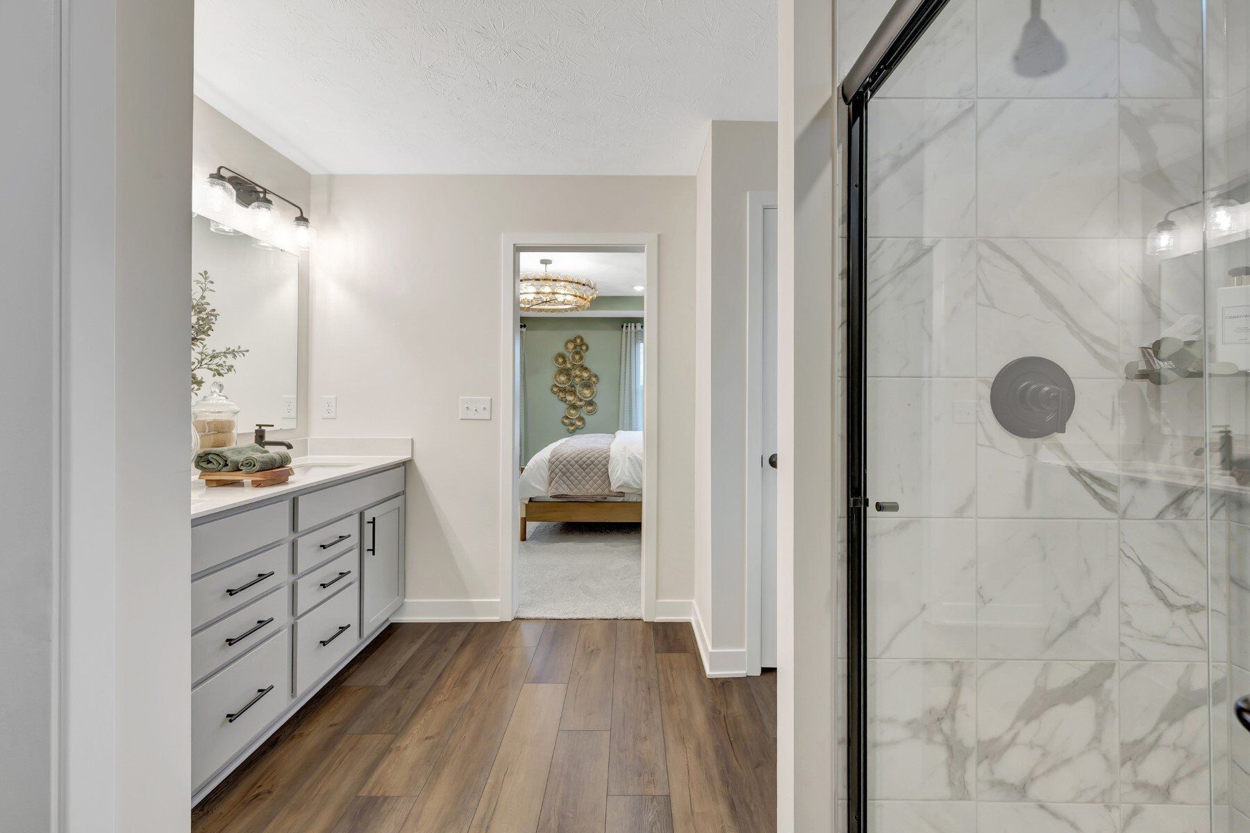 Owner's Bathroom