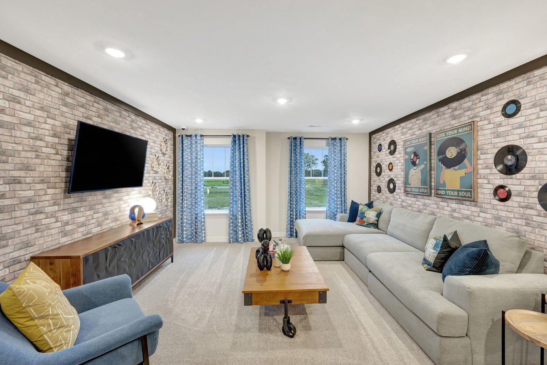 Bonus Room/Loft