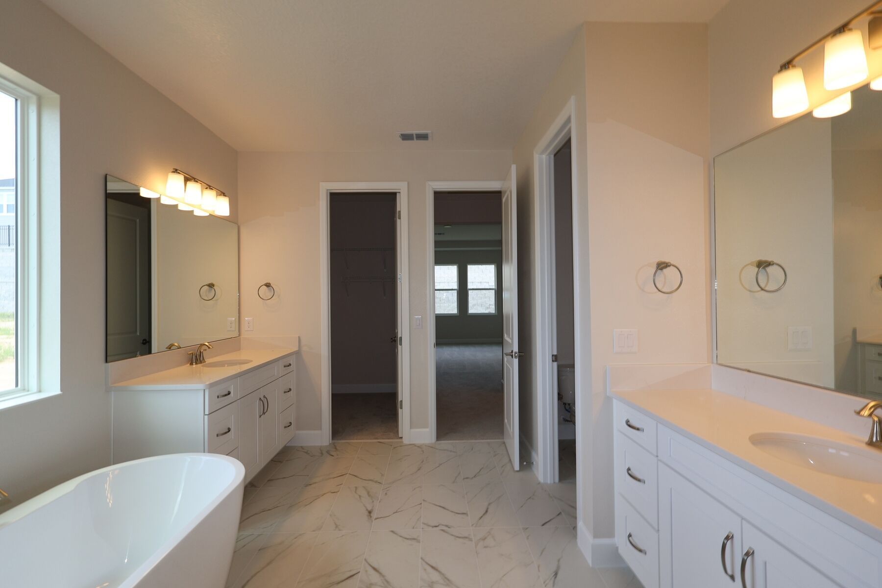 Owner's Bathroom