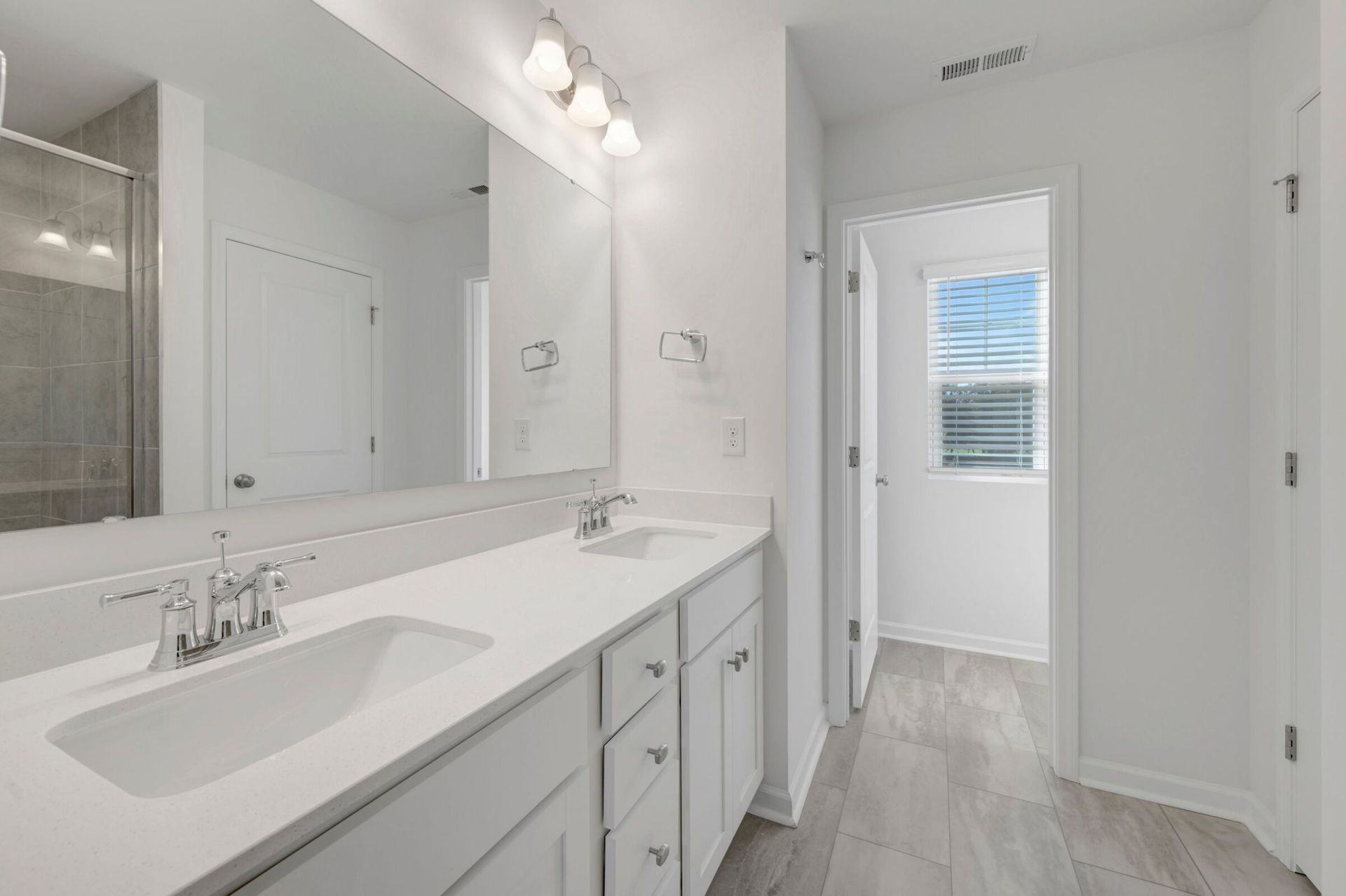 Owner's Bathroom