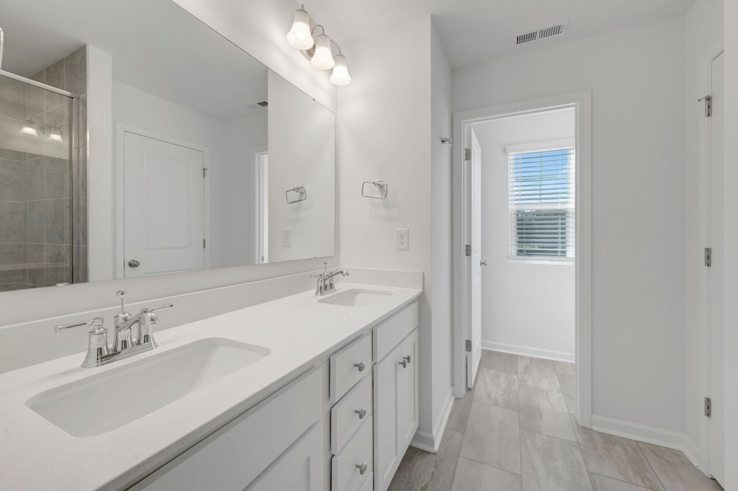 Owner's Bathroom