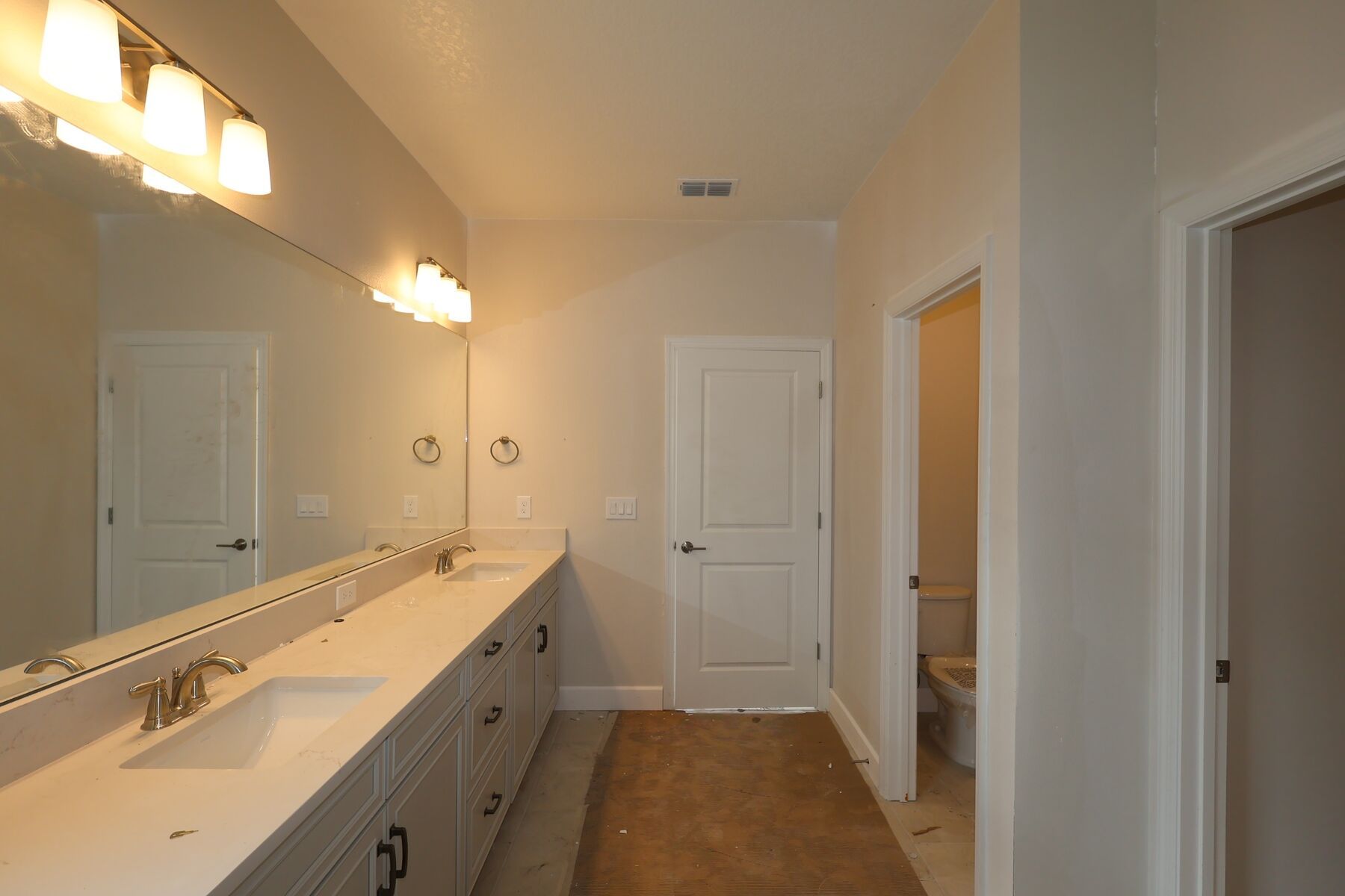 Owner's Bathroom