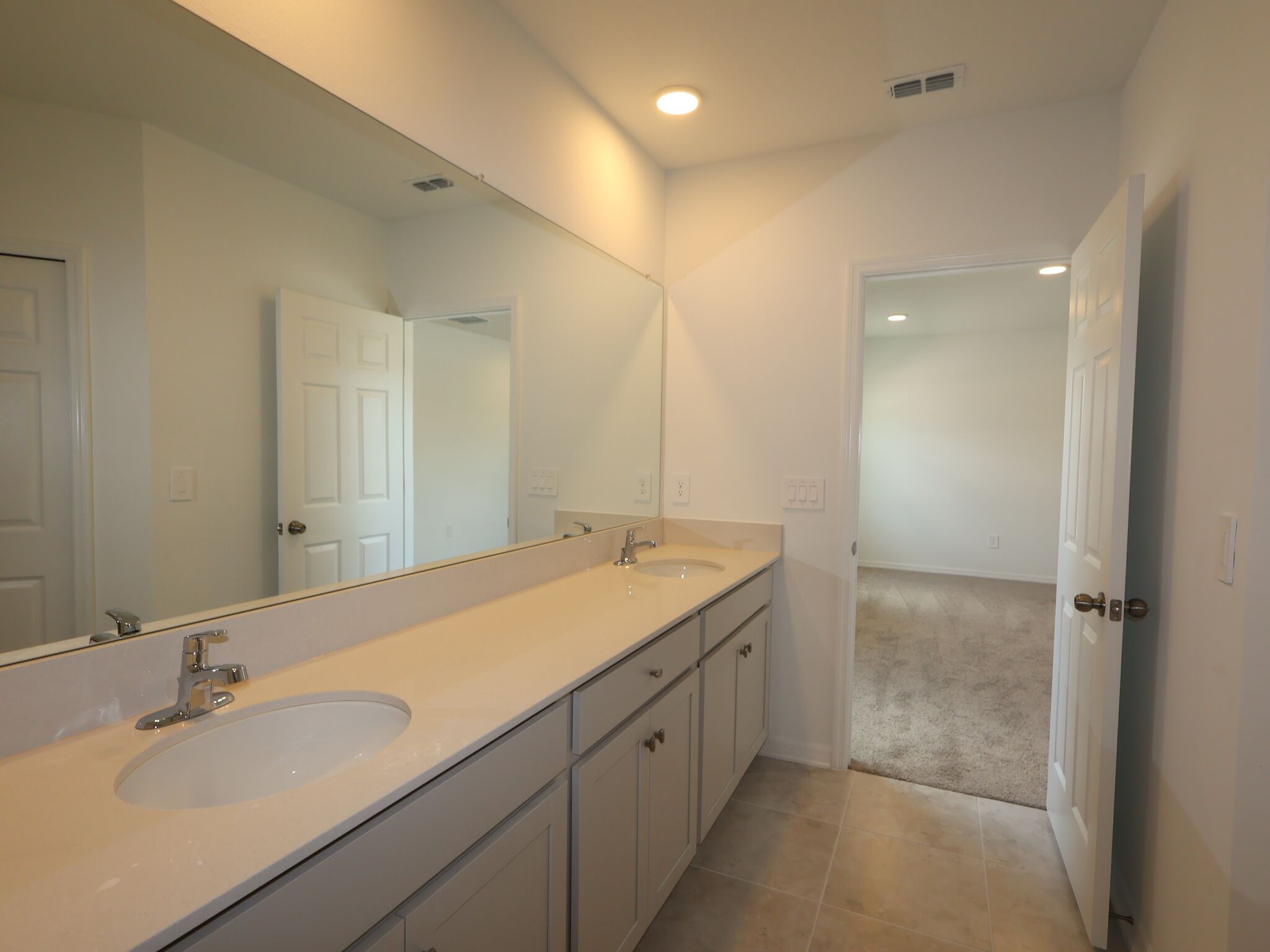 Owner's Bathroom
