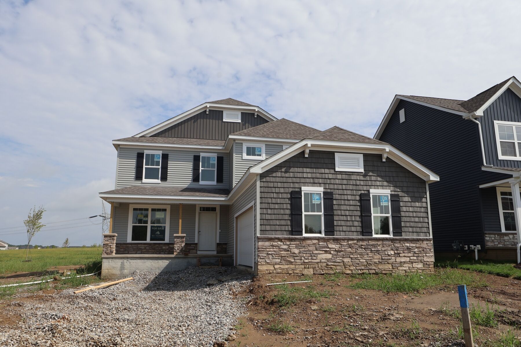 Caymus - Woodcrest Crossing: Powell, Ohio - M/I Homes