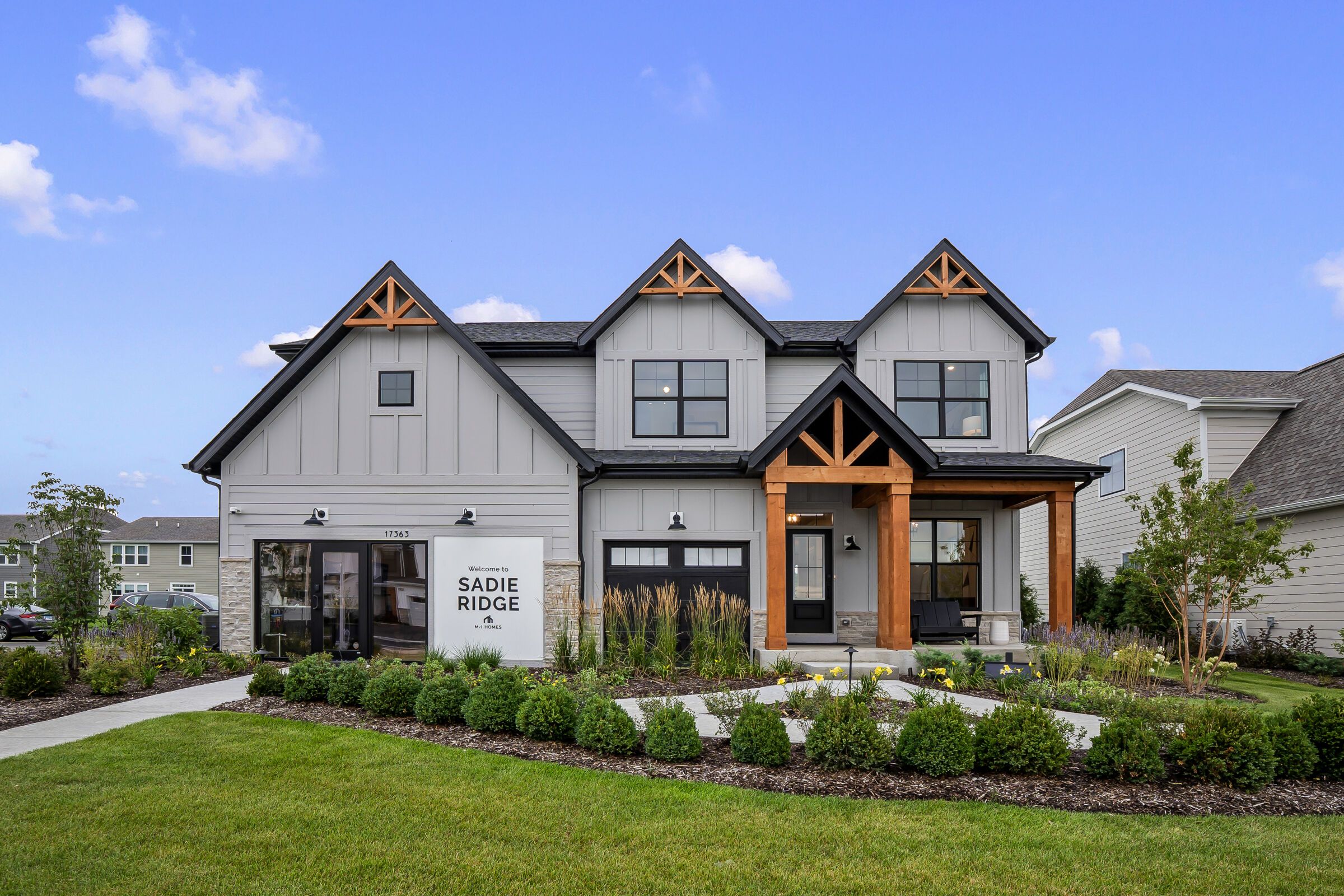 Essex - Sadie Ridge: Lockport, Illinois - M/I Homes