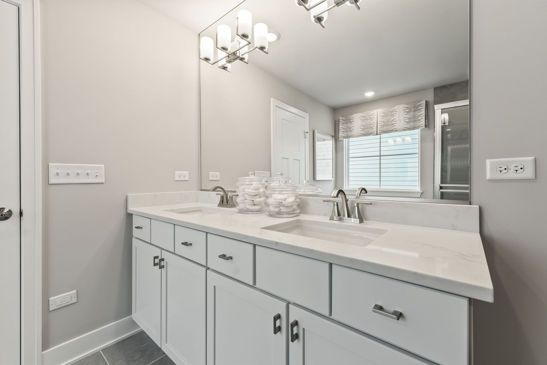 Owner's Bathroom