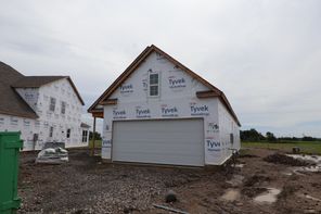 5894 Creekview Drive (Naperville)