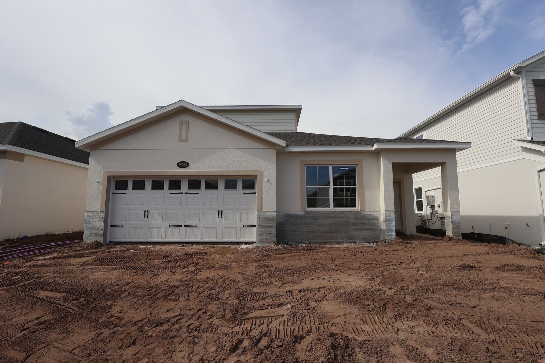 5302 High Line Drive (Capistrano II)