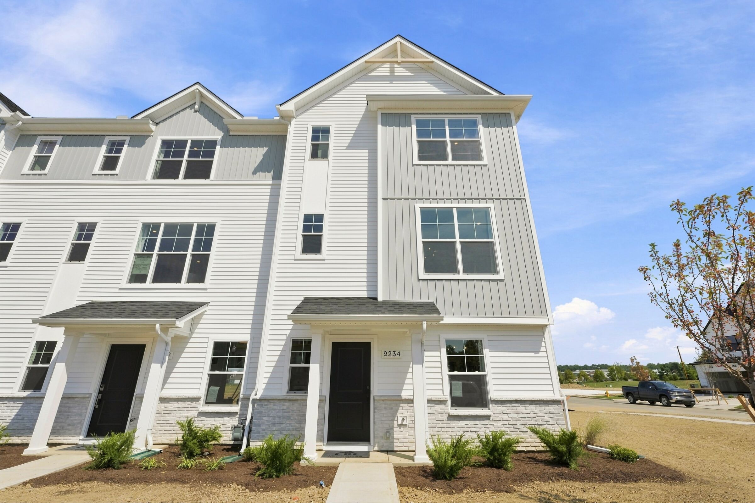 Ontario - Summit Crossing: Reynoldsburg, Ohio - M/I Homes