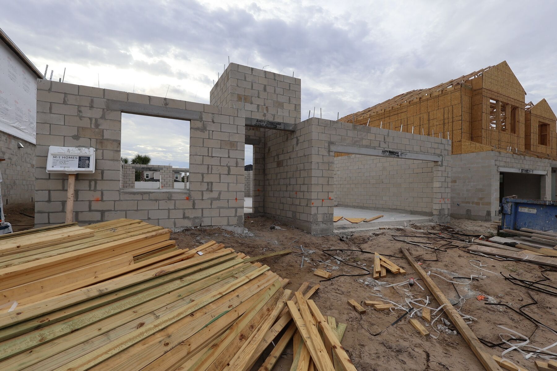 Piedmont - Estates At Rivercrest: Sanford, Florida - M/I Homes