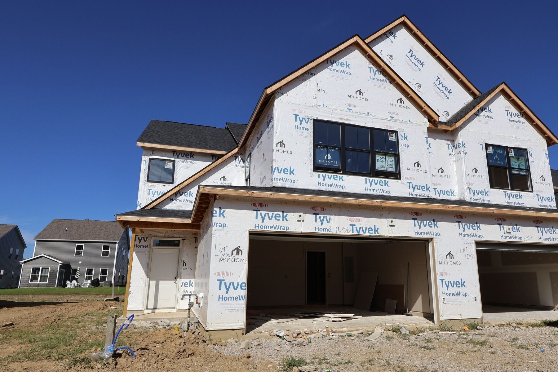 Campbell - Clarkshaw Crossing: Powell, Ohio - M/I Homes