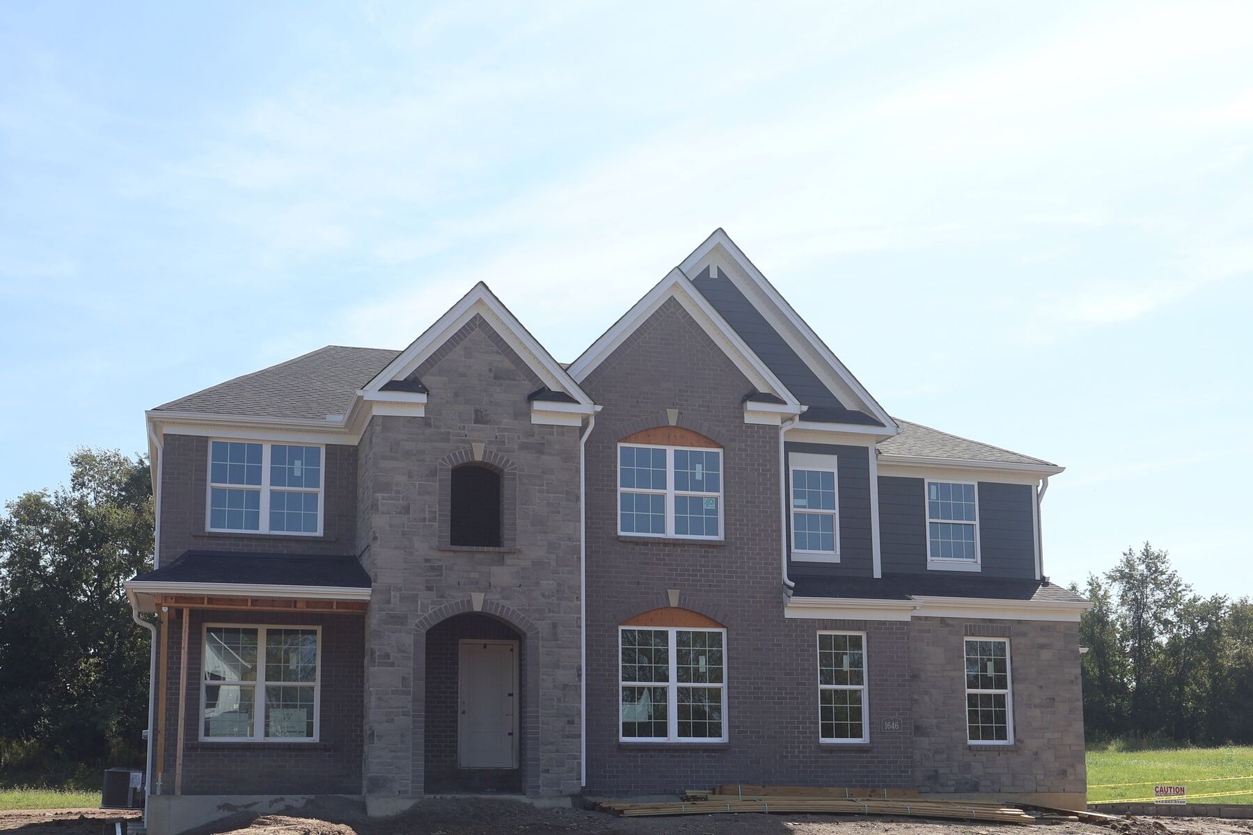 Nicholas - Longmeadow Estates: Lebanon, Ohio - M/I Homes