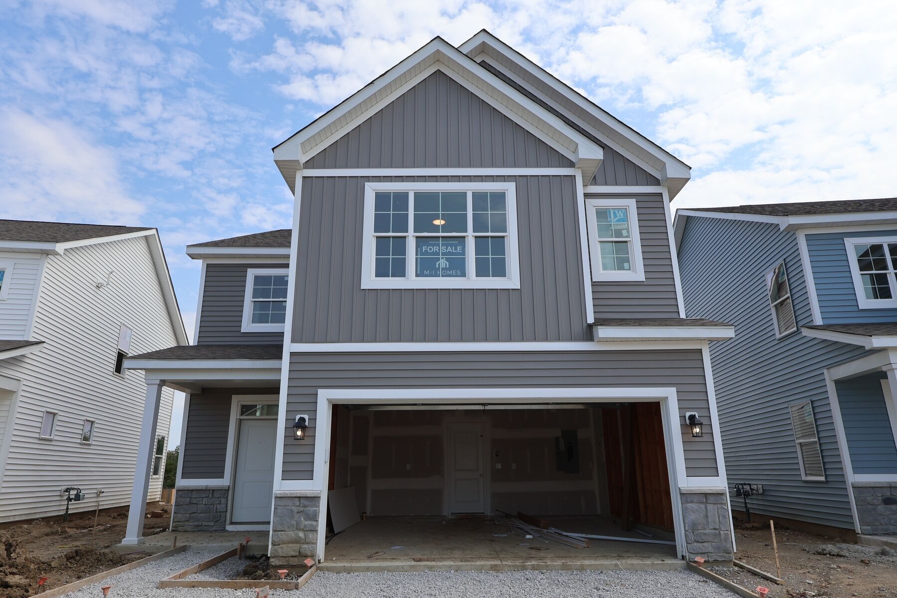Muncie - Hebron Landing: Hebron, Ohio - M/I Homes