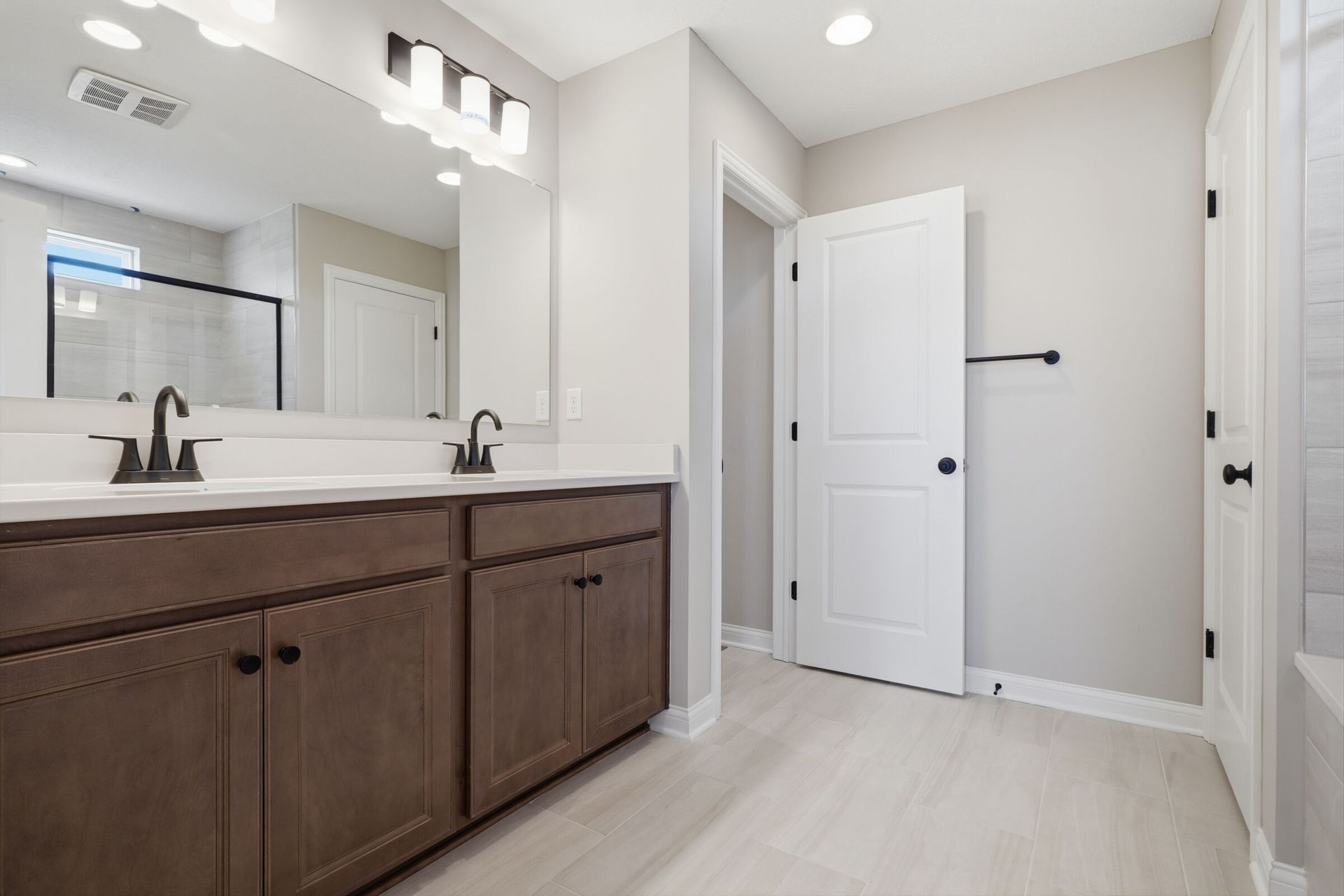 Owner's Bathroom