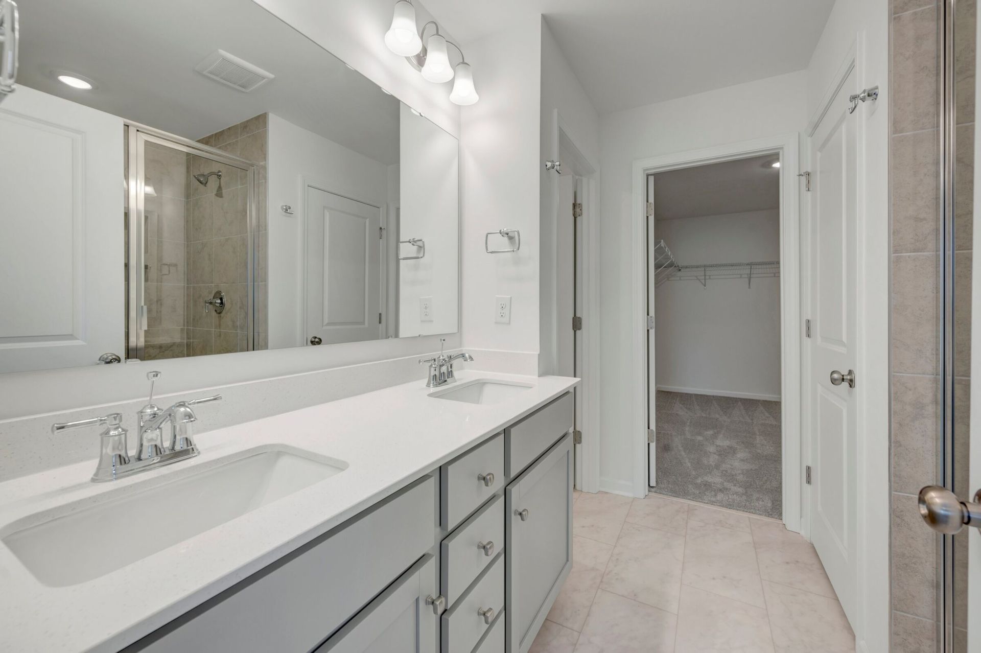 Owner's Bathroom