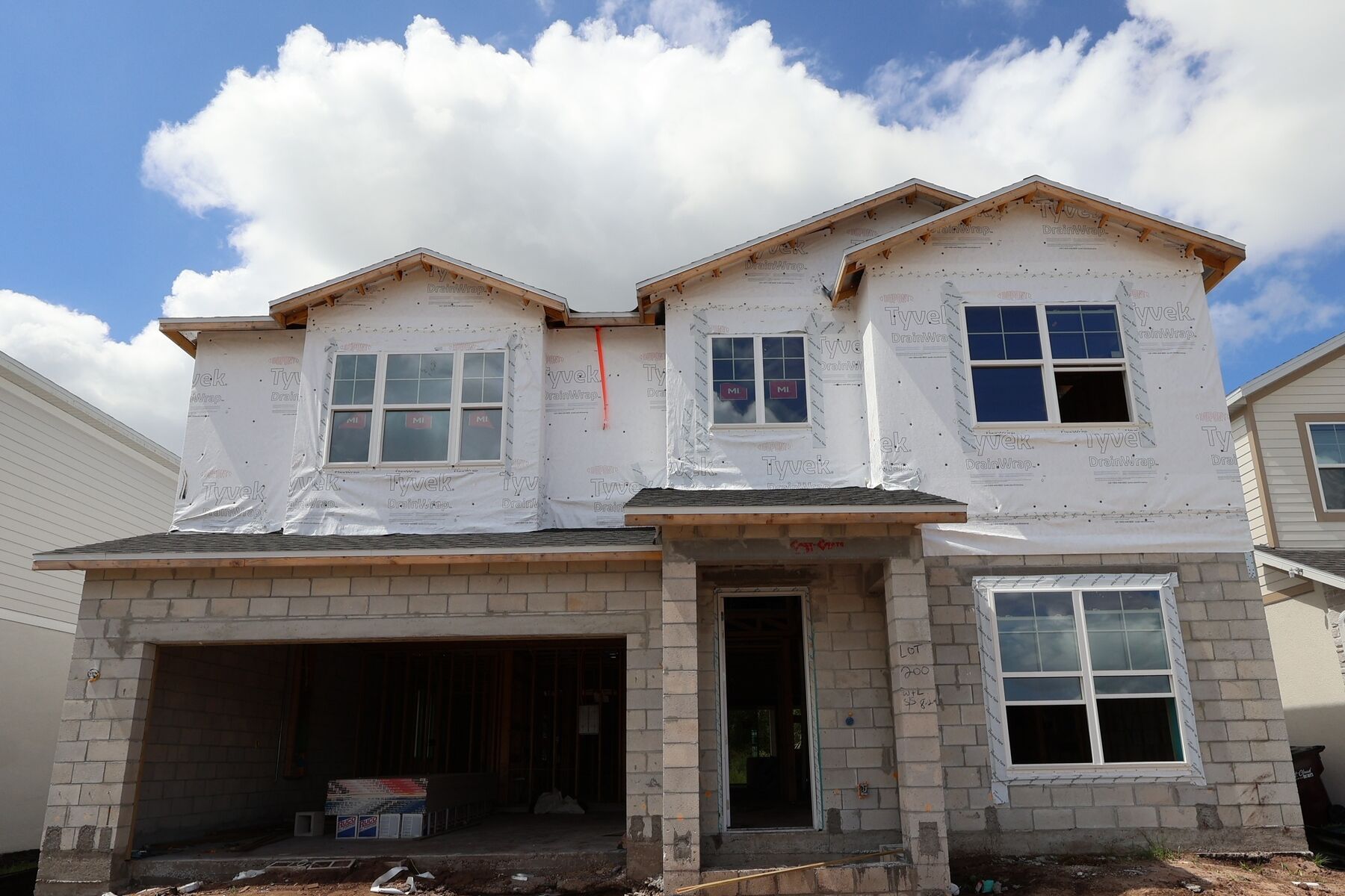Cambria - Center Lake On The Park: Saint Cloud, Florida - M/I Homes