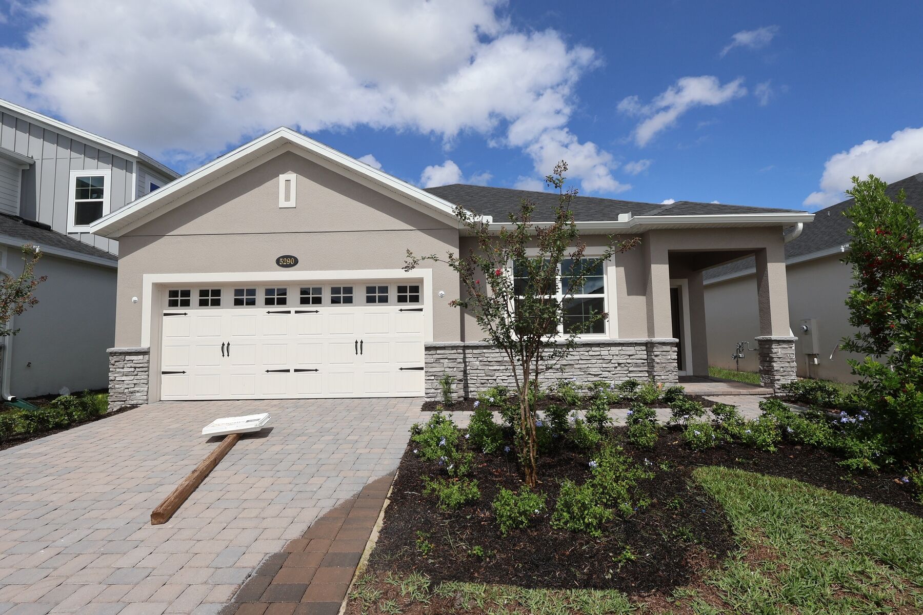 Capistrano II - Center Lake On The Park: Saint Cloud, Florida - M/I Homes