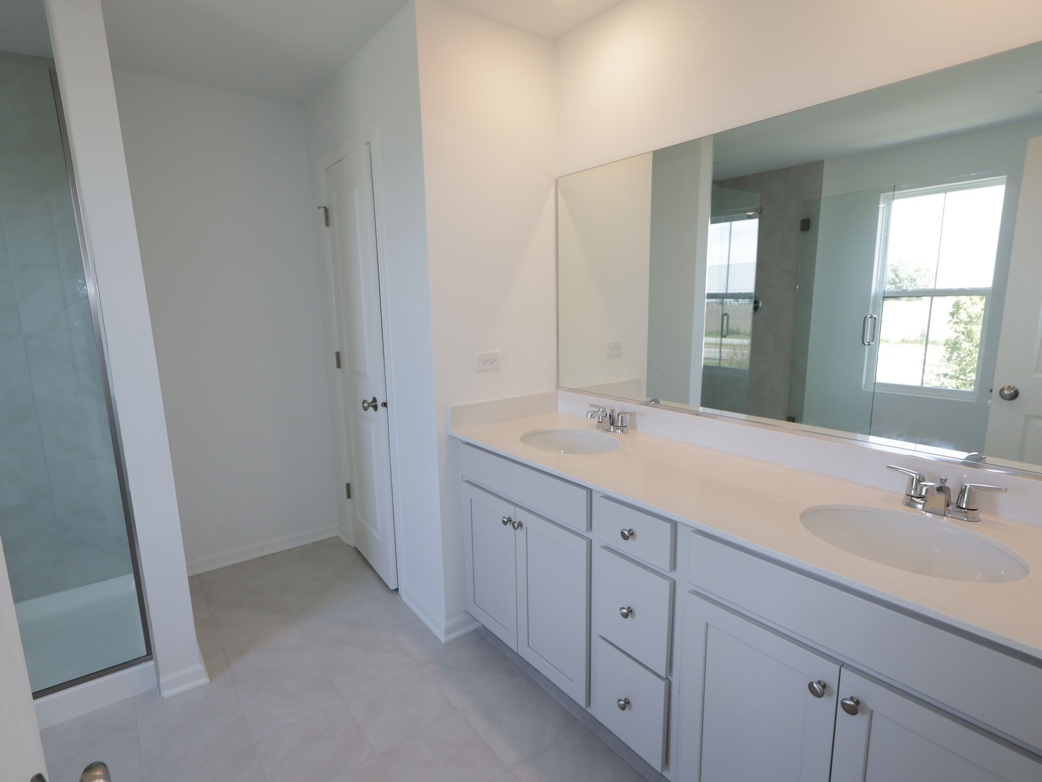 Owner's Bathroom