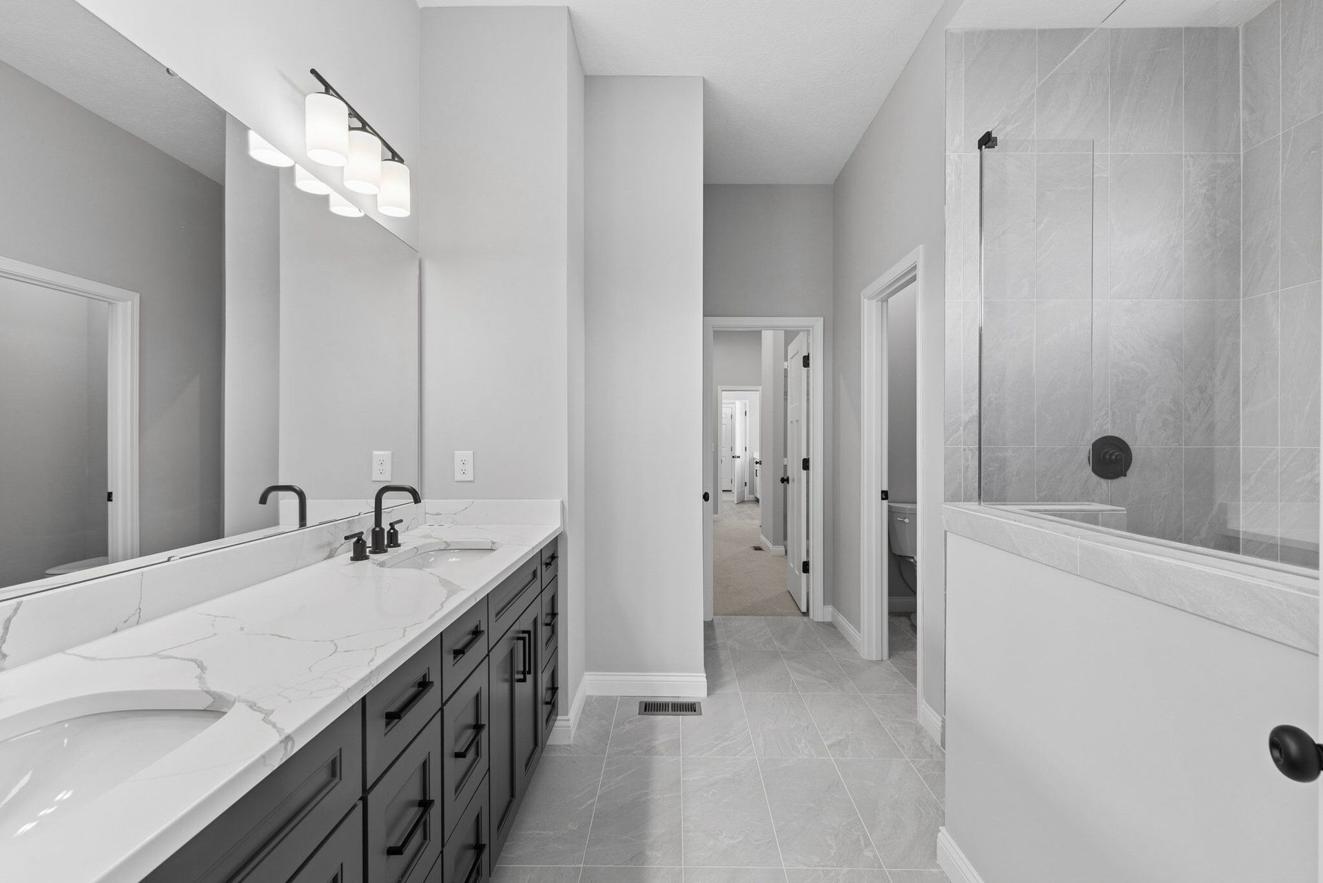 Owner's Bathroom