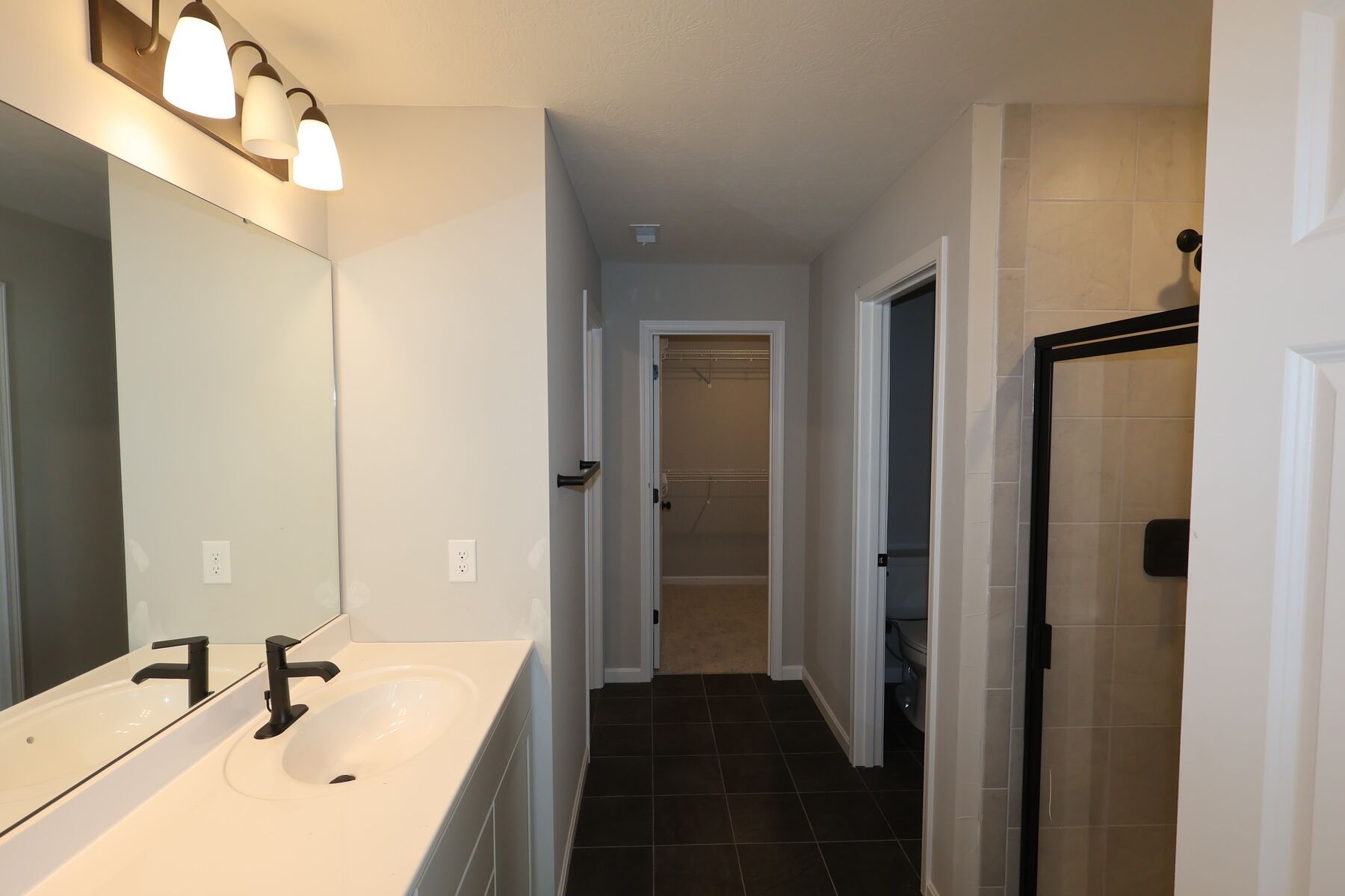 Owner's Bathroom