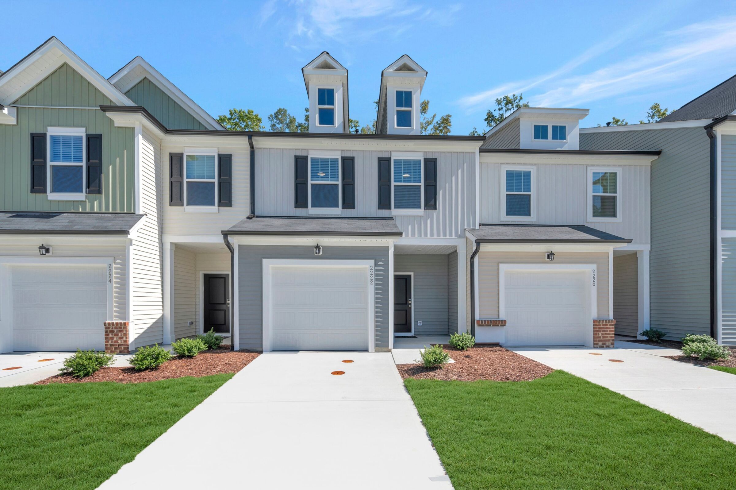 2222 Bright Shore Street (Mordecai)