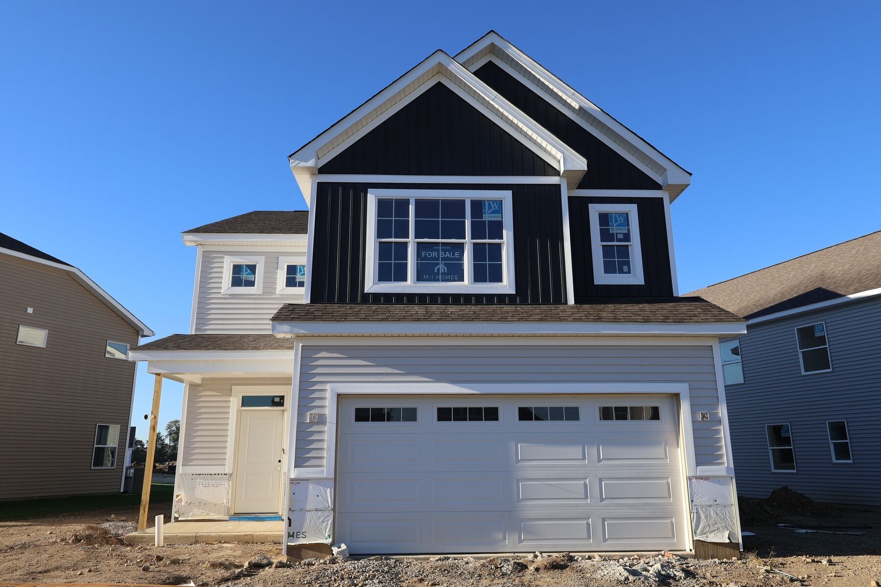 1008 Dawsons Drive (Hickory)