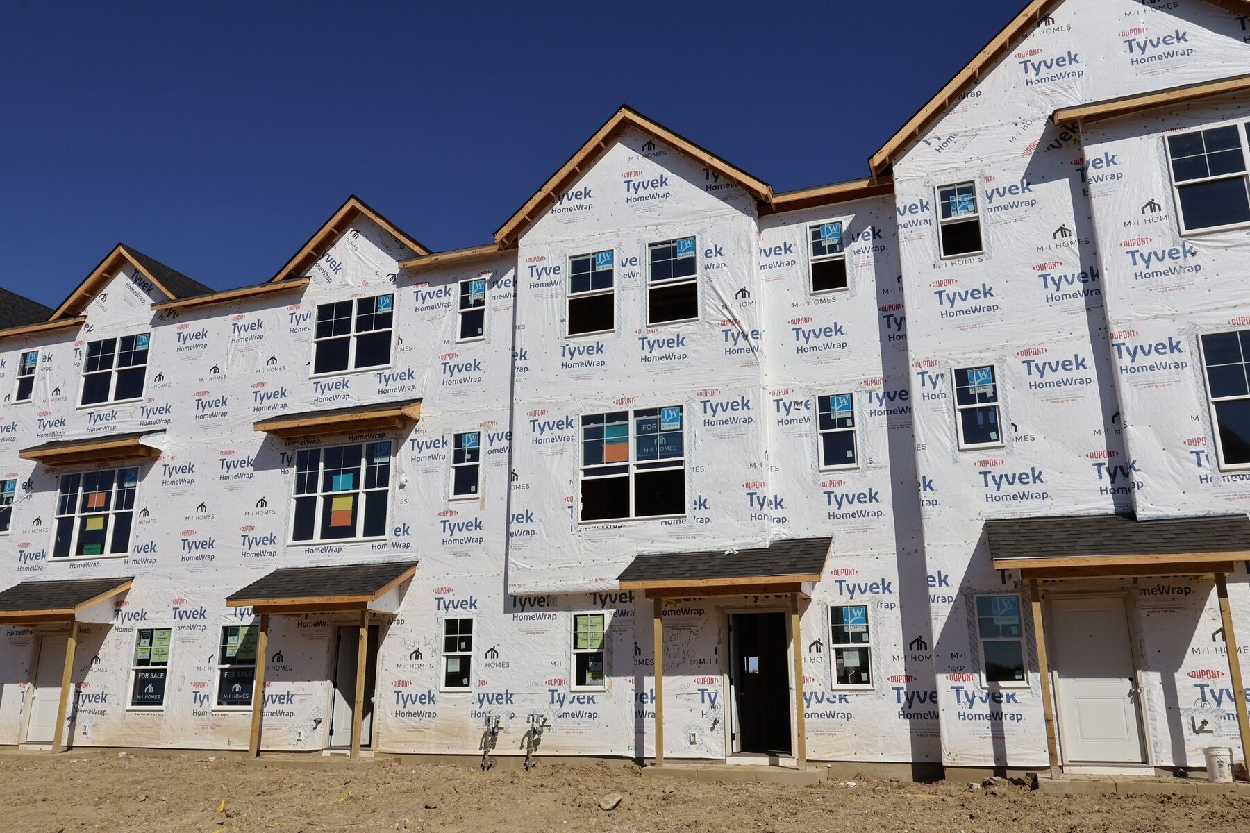 Regis - Summit Crossing: Reynoldsburg, Ohio - M/I Homes