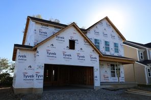 11 Englewood Road (Erie)