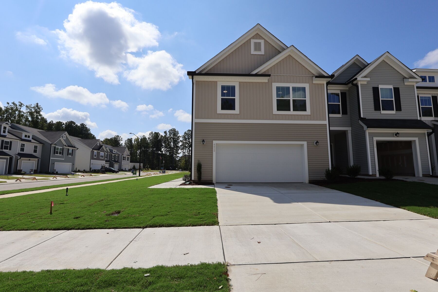 4828 Salamander Court (Reynolds - End Home)