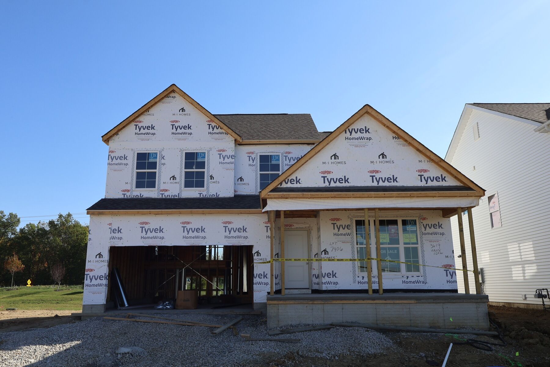 Worthington - Woodcrest Crossing: Powell, Ohio - M/I Homes