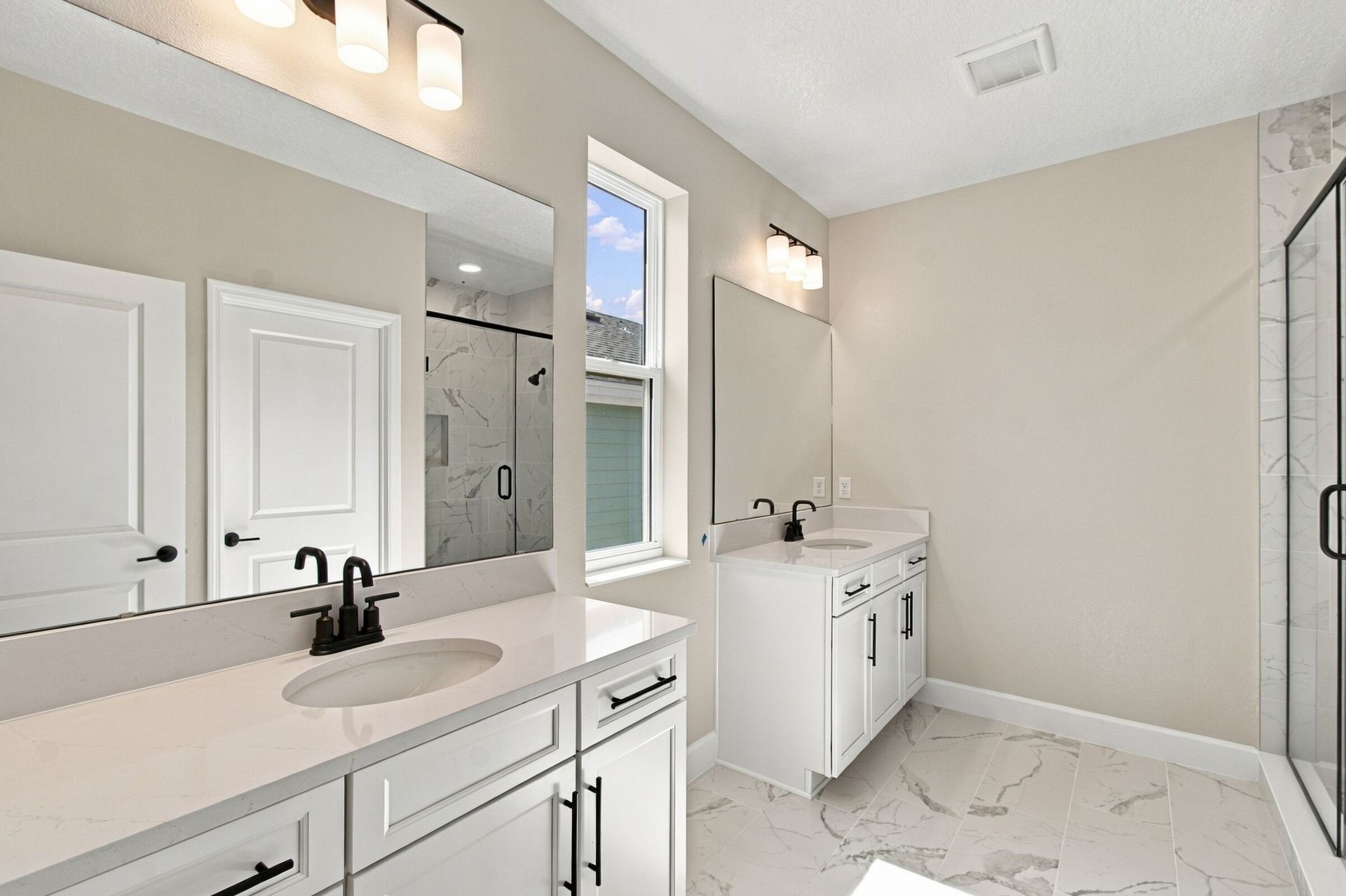 Owner's Bathroom