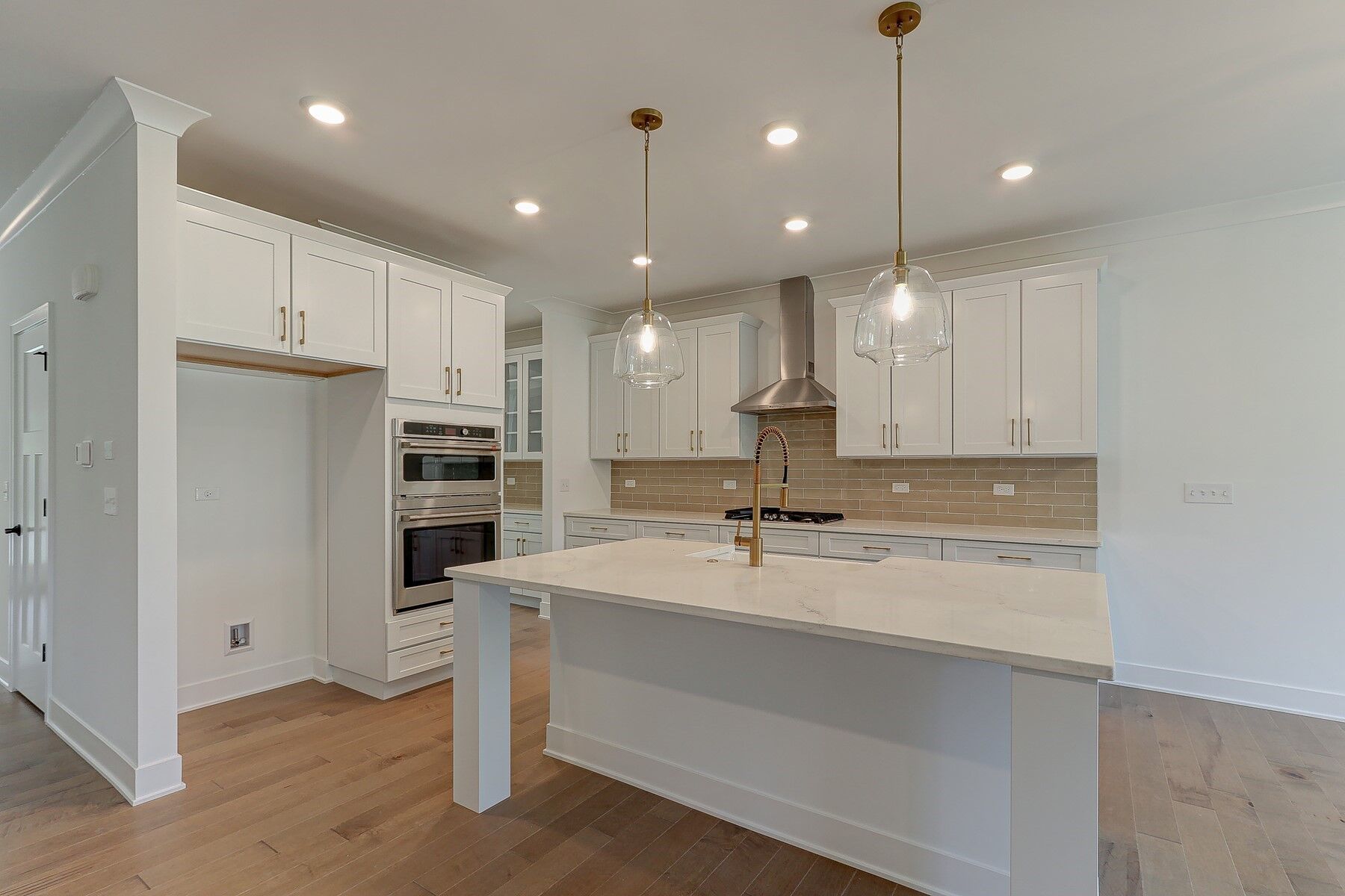 Lyndale - Sadie Ridge: Lockport, Illinois - M/I Homes