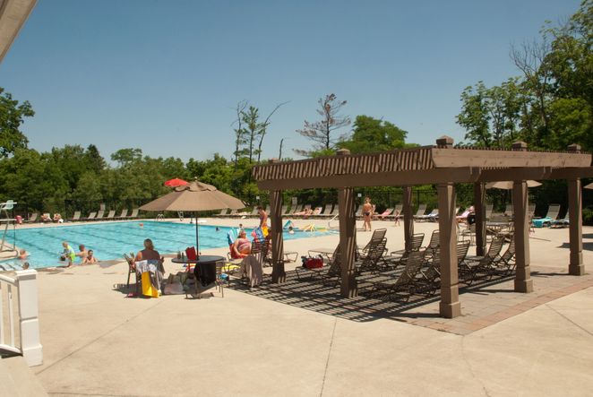 Pinnacle Quarry Community Center and Pool