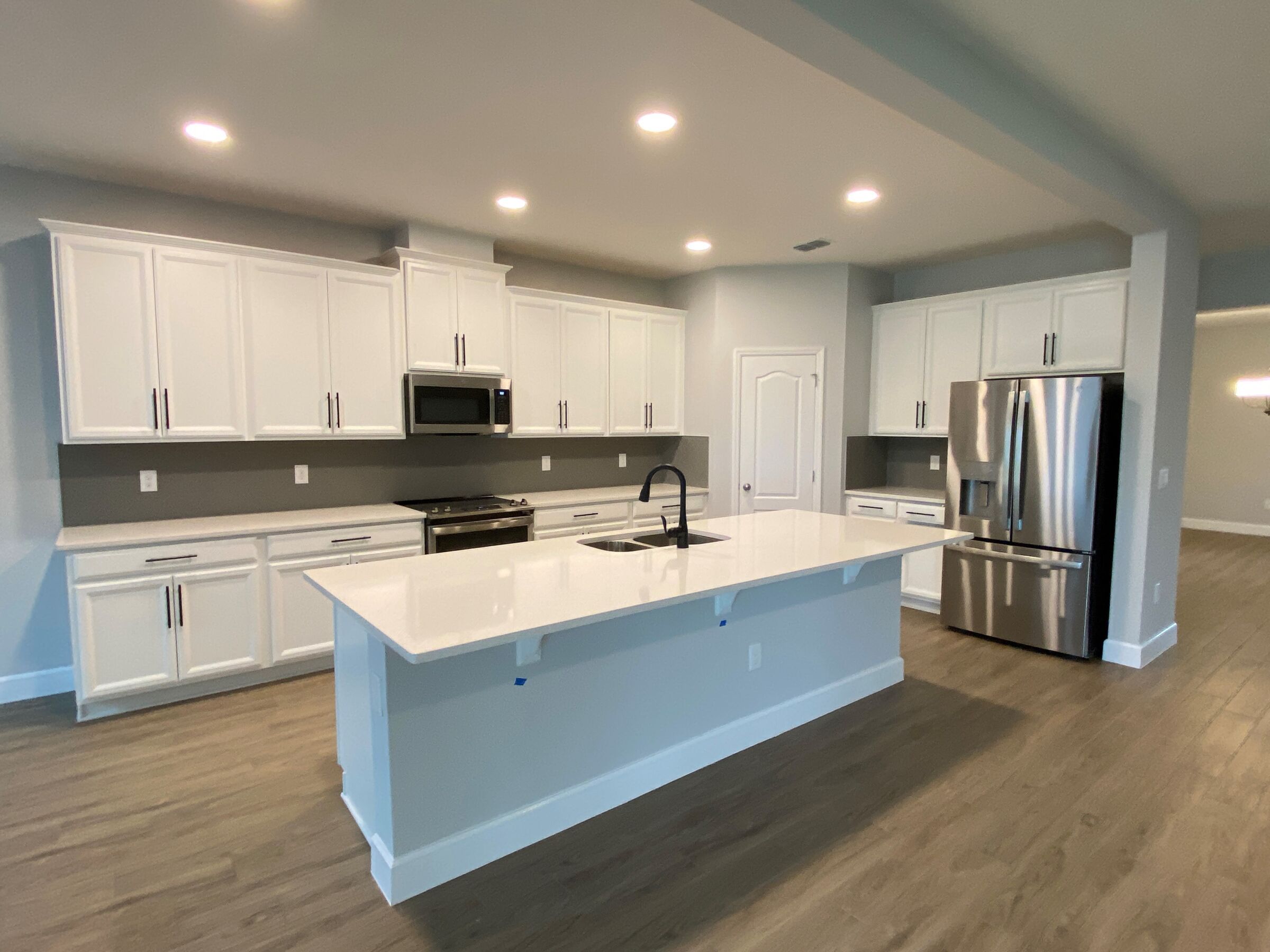 2739 Ravencliffe Terrace. Oviedo, FL 32765