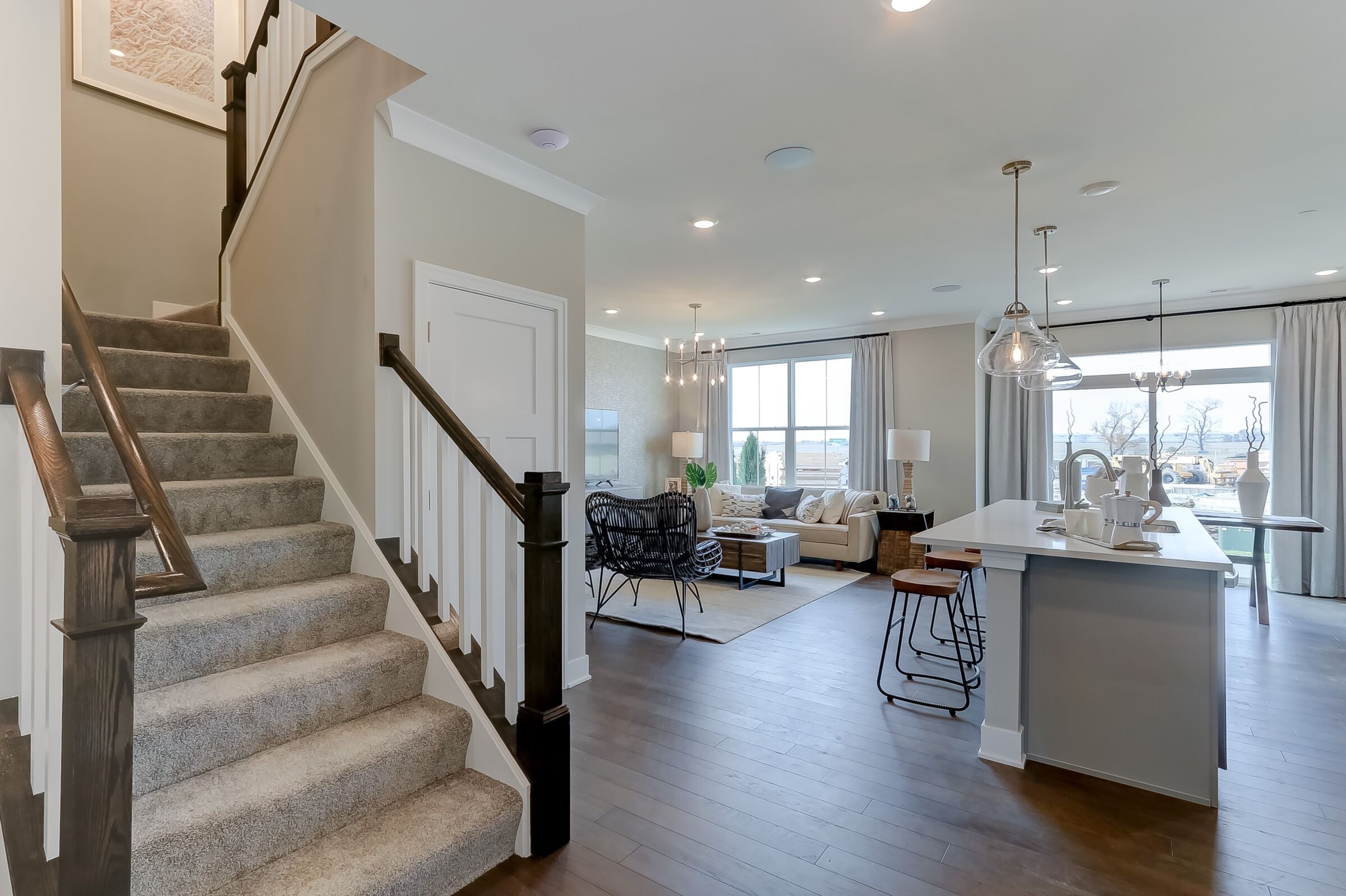 8497 Liberty Lane. Woodridge, IL 60517